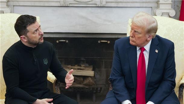 Hilfe beim Treffen mit Donald Trump Der ukrainische Präsident Wolodymyr Selenskyj (links) war schon mal bei Donald Trump zu Besuch. Das lief nicht gut. (Archivbild)