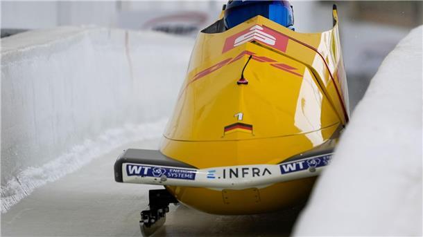  Francesco Friedrich und Alexander Schüller führen zur Halbzeit der Zweierbob-WM in Lake Placid.