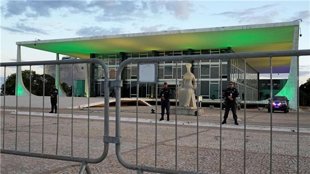 Ex-Präsident Bolsonaro in Brasilien vor historischem Urteil In der Hauptstadt Brasília wurden die Sicherheitsvorkehrungen verschärft.