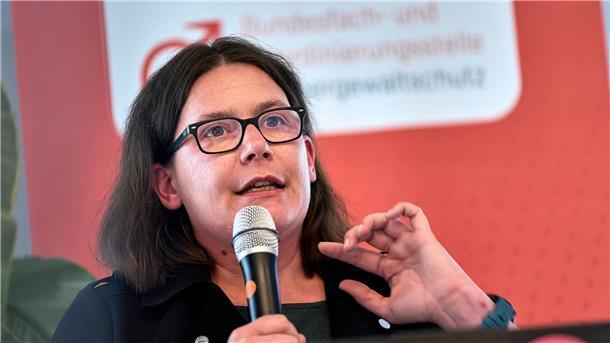 Platzmangel in Männerschutzhäusern – Bedarf steigt deutlich  „Männer brauchen mehr Anlaufstellen in Deutschland“, fordert Annalena Schmidt von der Stelle Männergewaltschutz.