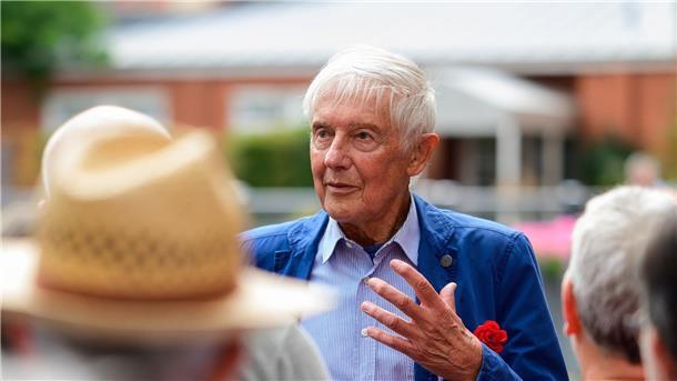  Stadtführer Horst Mietzner sprang schon als Komparse bei den „Rosen“ ein. 
