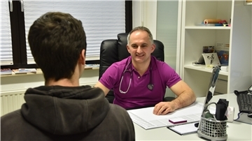 1500 bis 2000 Patienten betreut Dr. Jasin Salii derzeit monatlich.