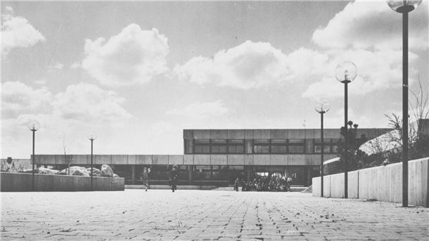 Von der Ori zur Oberschule zur IGS in zehn Jahren Orientierungsstufe 1972 bis 2004
