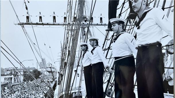 1986 gab es erstmals eine Sail in Bremerhaven. Sie wurde zusammen mit der vorgeschalteten Bremerhavener Festwoche gefeiert. 