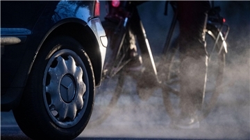 Ab 2027 soll das europäische Emissionshandelssystem auch auf den Verkehr ausgeweitet werden.