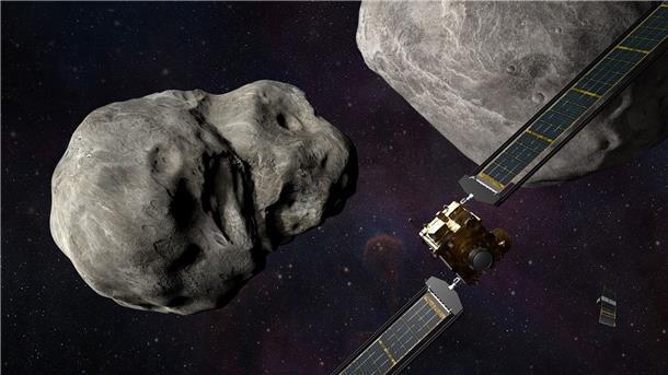 Abbildung der NASA-Raumsonde „Dart“ und des „LICIACube“ (rechte untere Ecke) der italienischen Raumfahrtagentur (ASI) vor dem Einschlag.