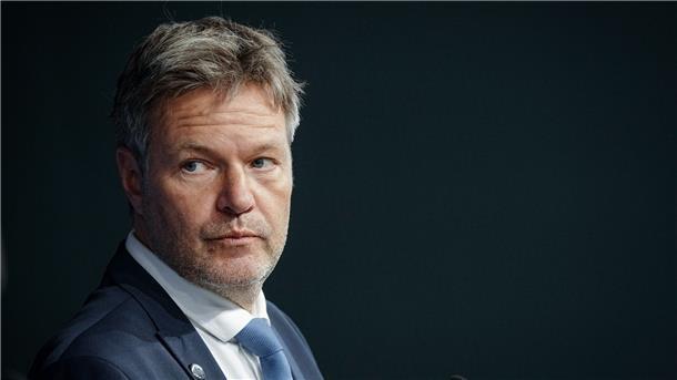 Blackout: Wie sicher ist Deutschlands Stromversorgung? Abkehr vom Ausstieg ausgeschlossen: Wirtschaftsminister Robert Habeck sieht das Ende der Atomkraft trotz Energiekrise gekommen.