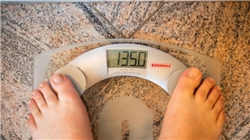 Adipositas kann Herz-Kreislauf-Erkrankungen, Diabetes und einige Krebsformen auslösen.