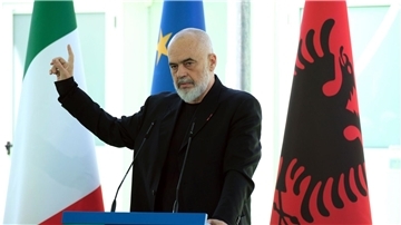 Albaniens Ministerpräsident Edi Rama plant einen Mini-Staat für den muslimischen Bektashi-Orden. (Archivbild)
