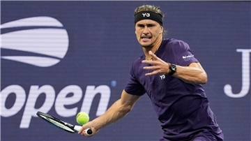 Alexander Zverev muss die nächste Enttäuschung hinnehmen.