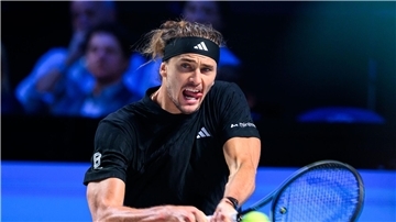 Zverev im Finale von Wien - jetzt gegen Sinner Alexander Zverev steht beim Tennis-Turnier in Wien im Finale.