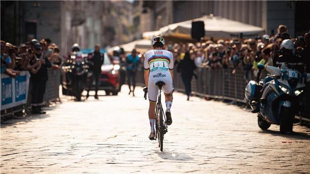 Coppi-Rekord geknackt: Pogacar gewinnt Lombardei-Rundfahrt Alle Augen waren auf Weltmeister Tadej Pogacar gerichtet.