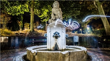Allerlei Spukgeschichten hören die Gäste, die einen Stadtrundgang „Seemannsgarn, Legenden und Meer“ in Bremerhaven buchen.