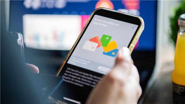 Deichbrand 2023 ohne Bargeld: So seid ihr perfekt auf das Festival vorbereitet Handy