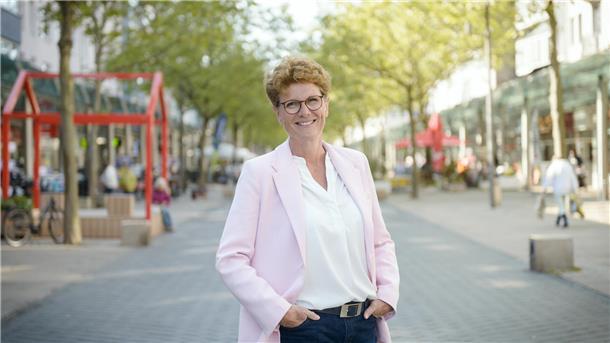 Als Innenstadtkoordinatorin laufen bei Claudia Bitti alle Informationen zur Entwicklung der Innenstadt zusammen.