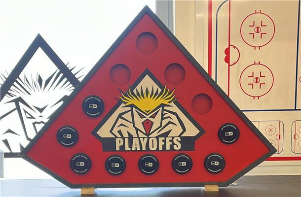 Als Motivationshilfe haben sich die Fischtown Pinguins eine „Playoff-Pyramide“ gebastelt.
