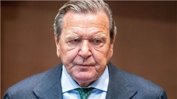 Altkanzler Gerhard Schröder steht wegen seiner Russland-Nähe in der Kritik.
