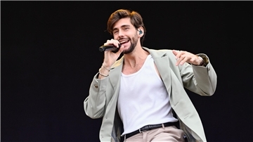 Alvaro Soler gibt sich auf seinem vierten Album persönlich und experimentell.