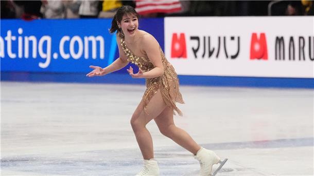 Eiskunstlauf: 19-Jährige läuft beim WM-Comeback zum Titel Alysa Liu gewinnt bei der Heim-WM in Boston Gold.