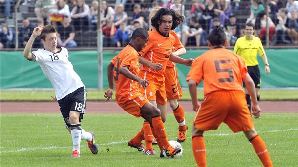 Warum in Bremerhaven keine Jugendländerspiele mehr stattfinden Am 22. Mai 2012 gab es letztmals ein Jugendländerspiel in Bremerhaven. Die deutschen U15-Fußballer schlugen die Niederlande im Nordseestadion mit 3:1.