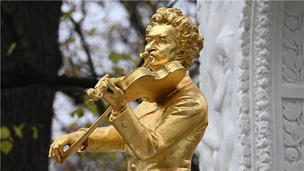 Strauss-Jahr: Neue Werke von John Williams und Max Richter Am 25. Oktober wäre Strauss 200 Jahre alt geworden. (Archivbild)