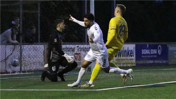 SV Brake gegen SV Atlas Delmenhorst II Fußball-Bezirksliga