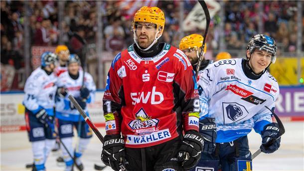 Am Freitag musste die Partie der Fischtown Pinguins gegen den ERC Ingolstadt beim Stand von 0:2 für die Gäste abgebrochen werden.