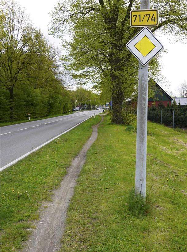B 71: Fahrbahnerneuerung in der Ortsdurchfahrt Bremervörde/Wesermünder Straße Am Montag, 3. Juni, startet die Fahrbahnerneuerung auf der Wesermünder Straße (B 71) in der Ortsdurchfahrt Bremervörde.