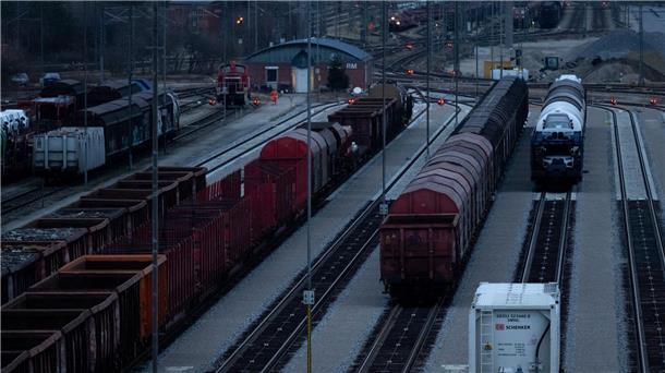 GDL-Streik im Güterverkehr hat begonnen Am Rangierbahnhof München Nord stehen alle Räder still.
