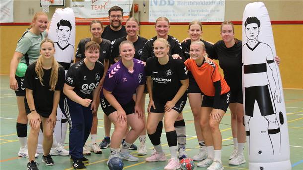 HSG Unterweser gewinnt Freundschaftsspiel gegen Friedrichsfehn/Petersfehn II Handballerinnen der HSG Unterweser