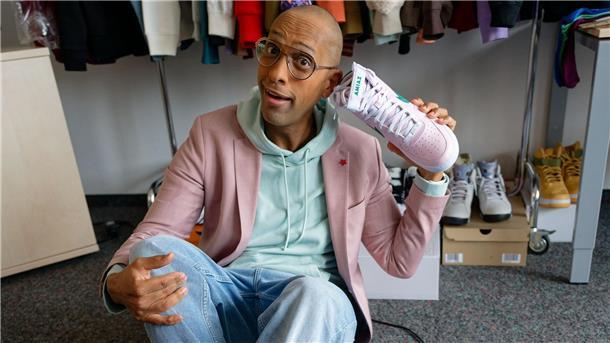 Amiaz Habtu besitzt mehr als 100 Paar Sneaker.
