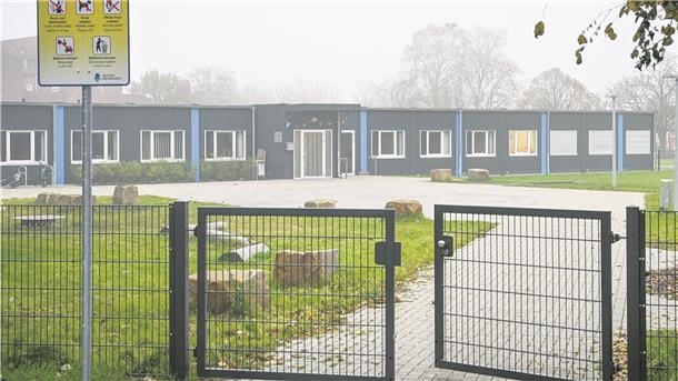 Omikron sorgt für leere Stühle: Neue Grundschule Lehe geschlossen An der Neuen Grundschule in Lehe bleiben die Türen vorerst geschlossen.