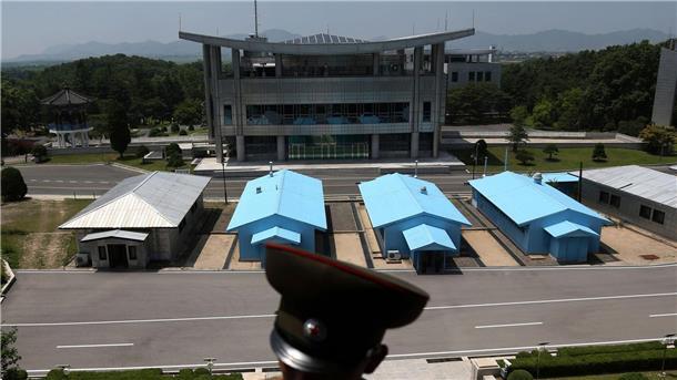Südkoreanische Grenzposten geben Warnschüsse ab An Grenze zwischen Nord- und Südkorea kommt es immer wieder zu Zwischenfällen. Zuletzt nahmen die Spannungen deutlich zu.