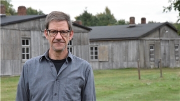 Andreas Ehresmann, Leiter der Gedenkstätte Lager Sandbostel, sprach über den Veranstaltungsplan zum 75. Jahrestag der Befreiung des Kriegsgefangenenlagers.