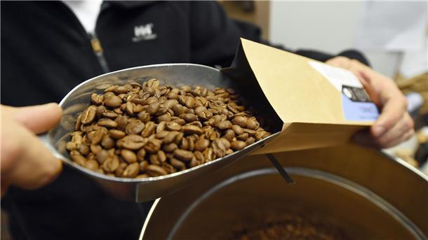 Anfang September geht es für die Seniorenpass-Besitzerinnen und -Besitzer zu einer Kaffee-Rösterei in Bremen. Zum Programm gehören aber auch noch andere Veranstaltungen.