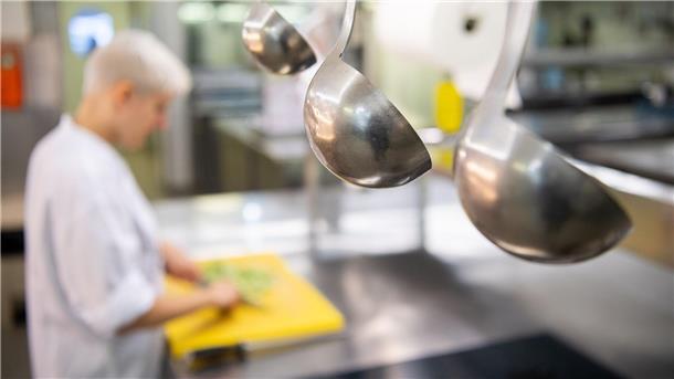 Angehende Köche und Verkäufer oft unzufrieden Angehende Köchinnen und Köche sind oft unzufrieden mit der Qualität ihrer Ausbildung (Symbolfoto).