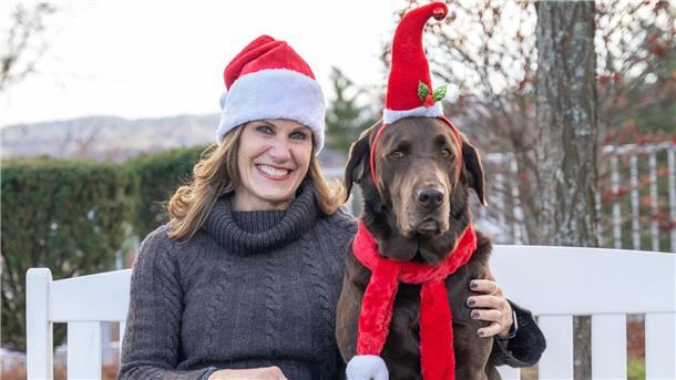 Angela Meyburg wünscht ihrer Familien und Freunden eine besinnliche Weihnachtszeit und einen guten Start in das neue Jahr.