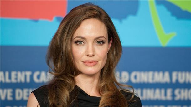 Drehstart: Angelina Jolie als Opernsängerin Maria Callas Angelina Jolie spielt die Star-Sopranistin Maria Callas.