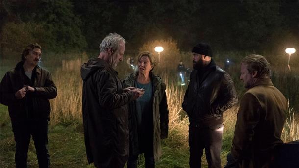 Ein Frankfurter „Tatort“ um eine Nacht voller Ungewissheiten Anna Janneke (Margarita Broich) und ihre Kollegen suchen in der Nacht nach einem vermissten Polizisten.