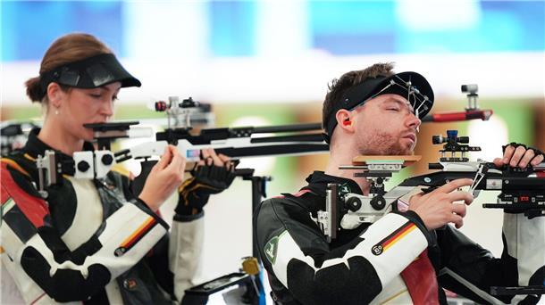 Schützen-Duo verpasst Olympia-Bronze - Reitz stark Anna Janßen und Maxilian Ulbrich kämpfen um die Bronze-Medaille, aber verloren das kleine Finale.