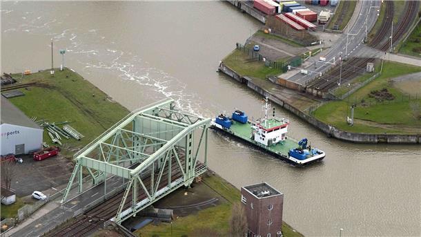 Anstelle der havarierten Drehbrücke soll in den kommenden Jahren eine Fähre dafür sorgen, dass die Columbusinsel auch von Norden her erreichbar bleibt.
