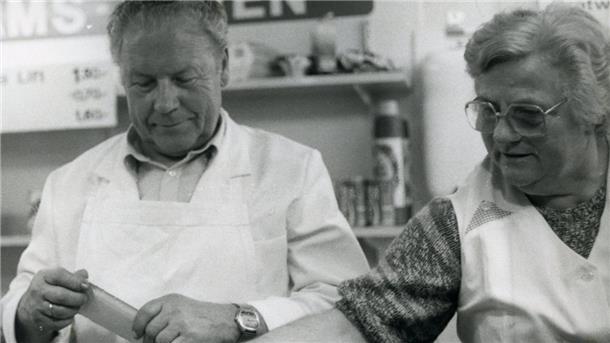 Das Foto zeigt Firmengründer Anton Krams zusammen mit seiner Frau Irmgard. 