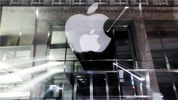 Apple vereinfacht den Wechsel von iPhone zu Android Apple reagiert auf die strikten Regeln des neuen EU-Gesetzes Digital Markets Act.