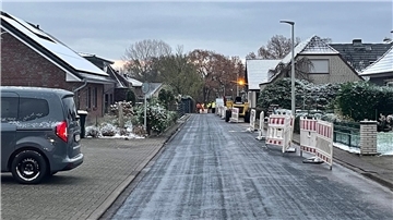 Arbeiter des Energieversorgers beim Abdichten der Leckage der Gasleitung in Sittensen, Osteau.