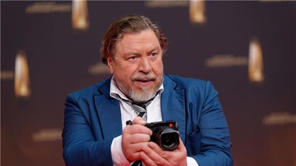 Armin Rohde hat seit 20 Jahren „Nachtschicht“.