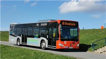 Ein Bus der Linie 400 "Strandläufer"