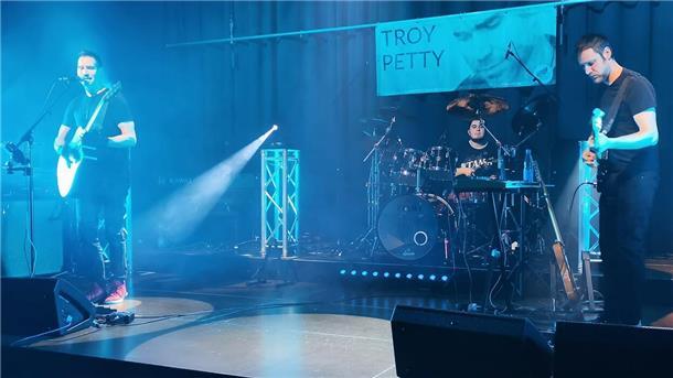 Auch das Konzert von Troy Petty und Band am vergangenen Wochenende in der Jahnhalle war gut besucht.