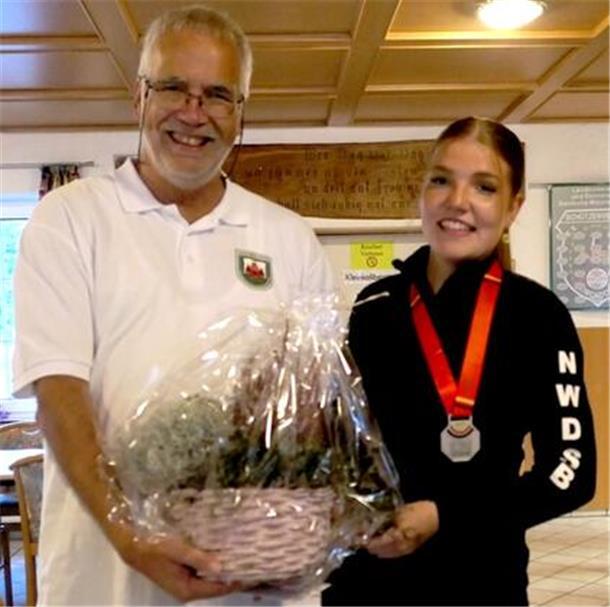 Lea Carolin Hadeler vom SSV Ovelgönne Zweite bei deutscher Meisterschaft Volker Halle und Lea Carolin Hadeler