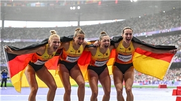 Auch die Starterinnen der Bronze-Staffel über 4x100 Meter werden in Berlin dabei sein. 