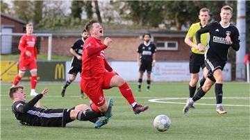 SV Brake Fußball-Bezirksliga mit Jan Speer